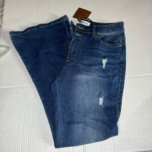 Vipone bell bottom jean size 6